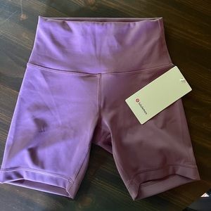NWT Lululemon Wunder Train Hi-Rise Short
